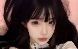 我们终究还是陌生了，连问候都怕打扰